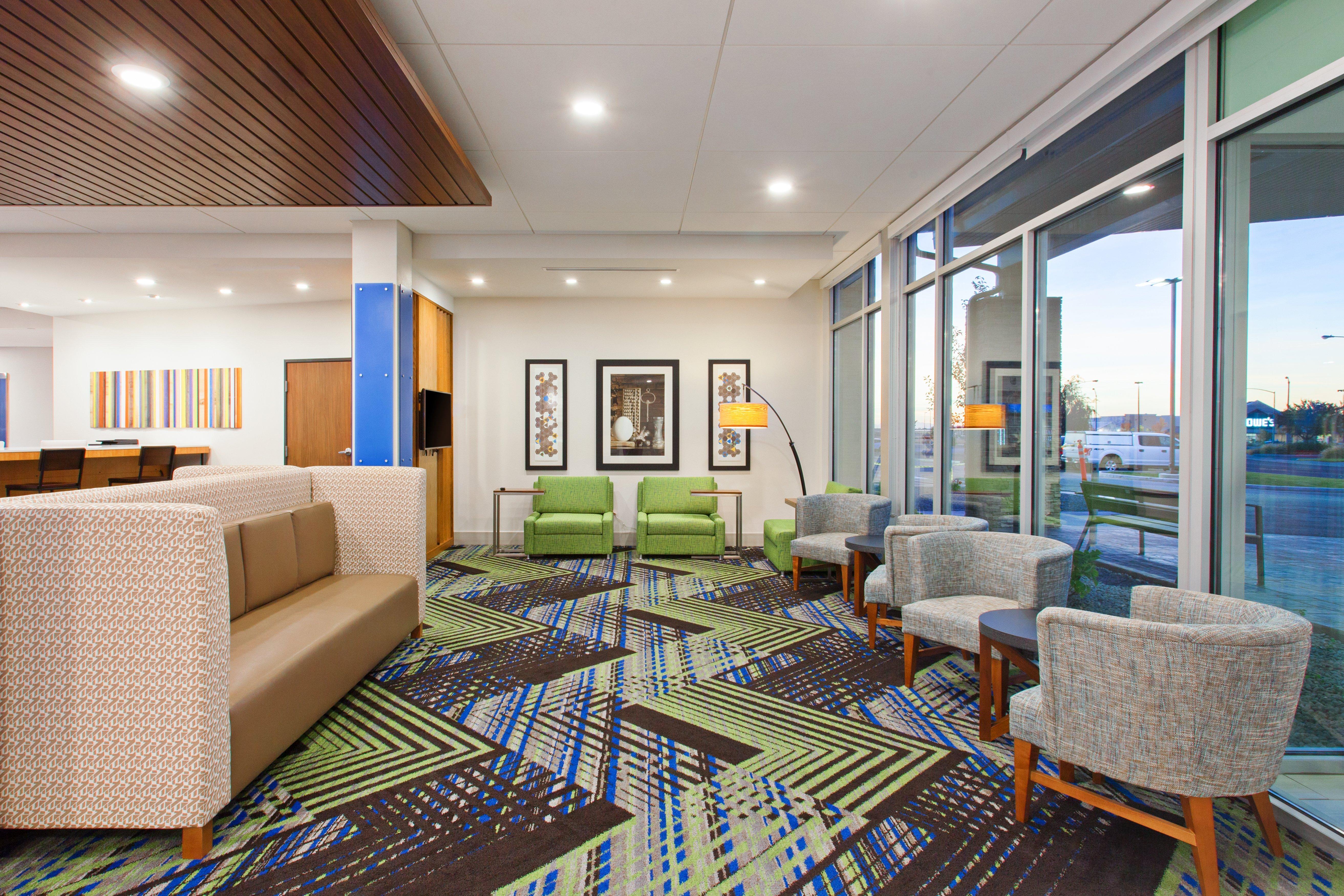 Holiday Inn Express & Suites - Moses Lake By Ihg Buitenkant foto