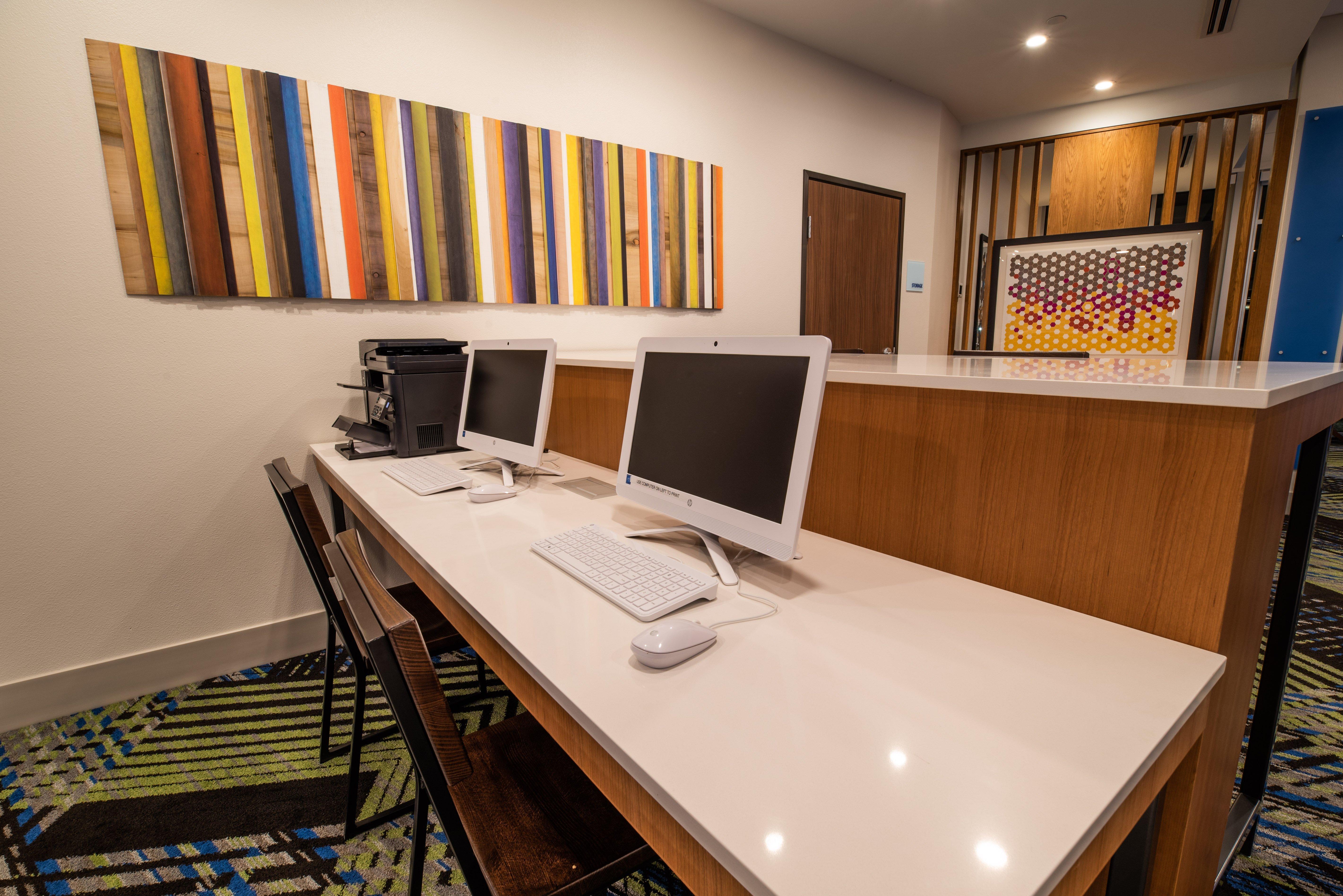Holiday Inn Express & Suites - Moses Lake By Ihg Buitenkant foto